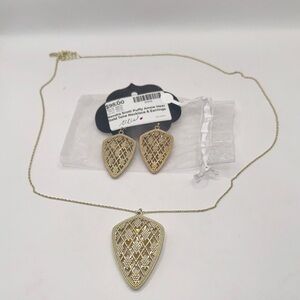 NWT Kendra Scott Gold Necklace and Earring Set